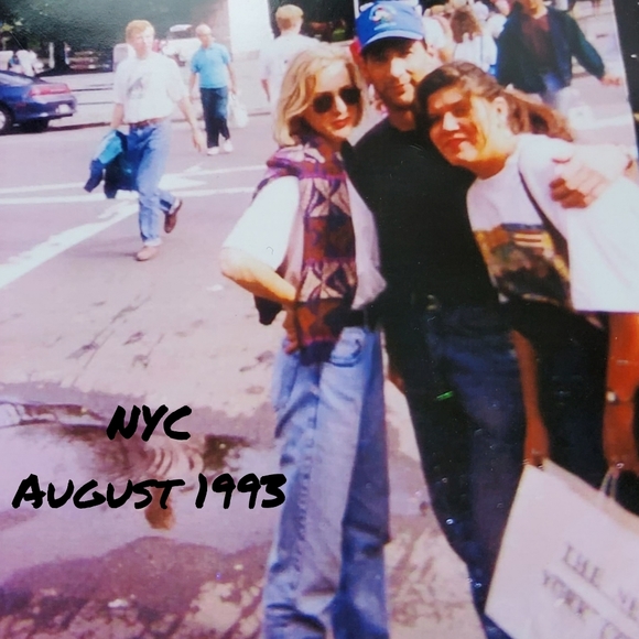 Meet your Posher, Cyndi - Picture 2 of 9